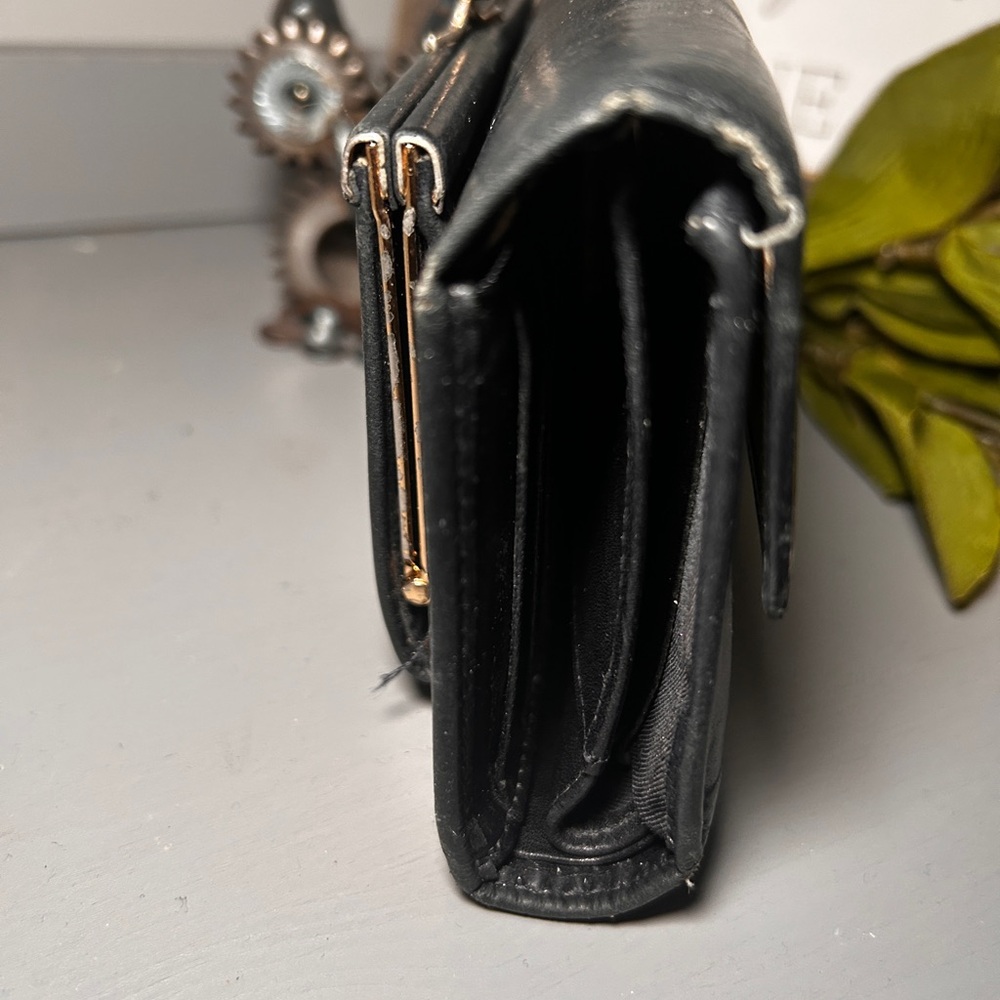 Vintage Dooney & Bourke polished Black Leather wallet/checkbook organizer - Picture 12 of 13